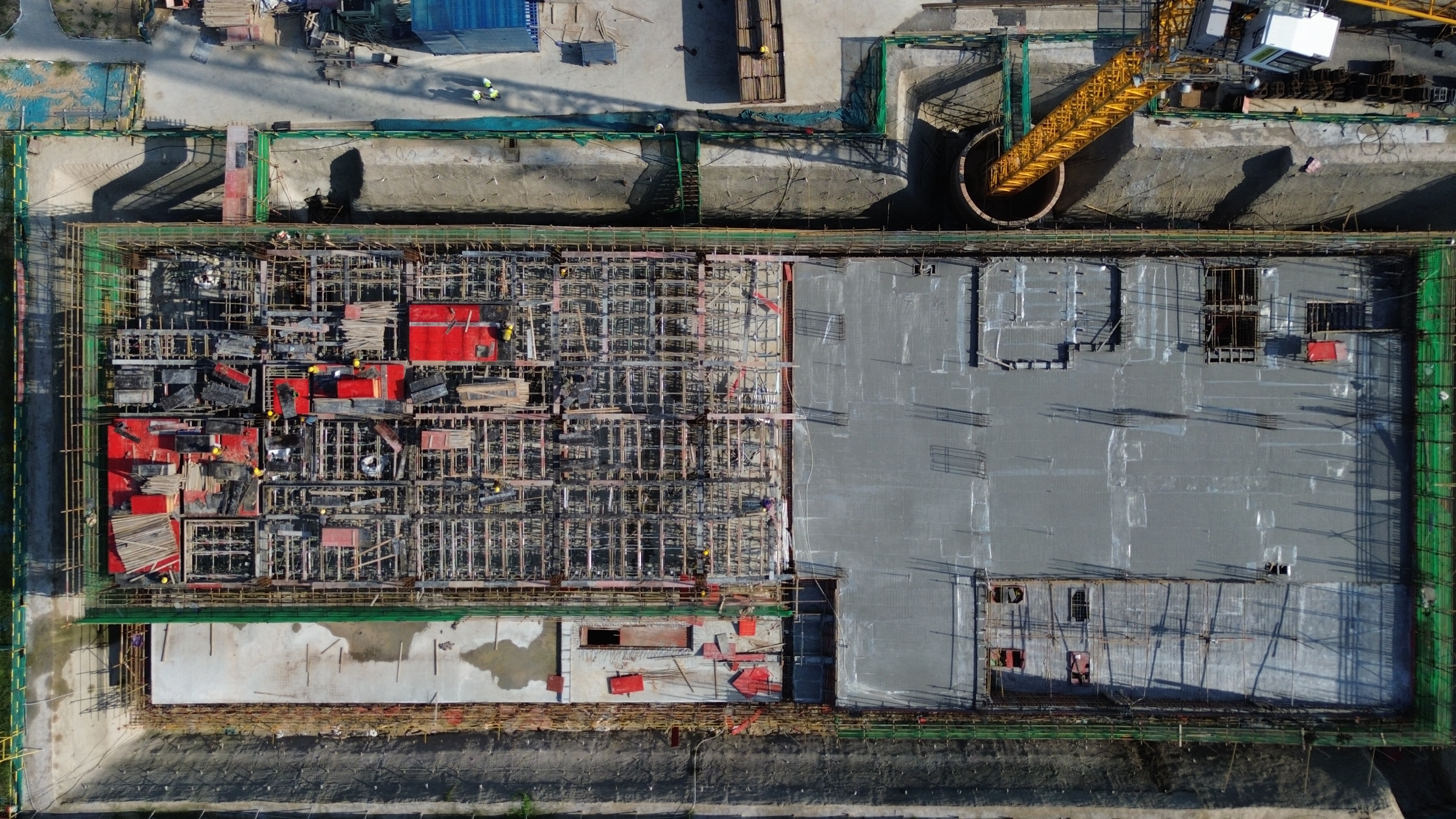 空港社区卫生服务中心项目部顺利完成地下室混凝土浇筑