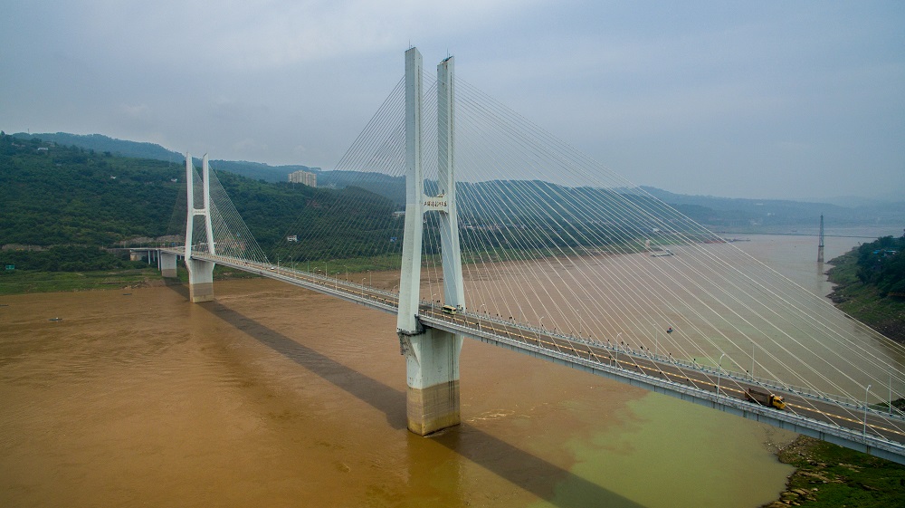 涪陵石板沟长江大桥